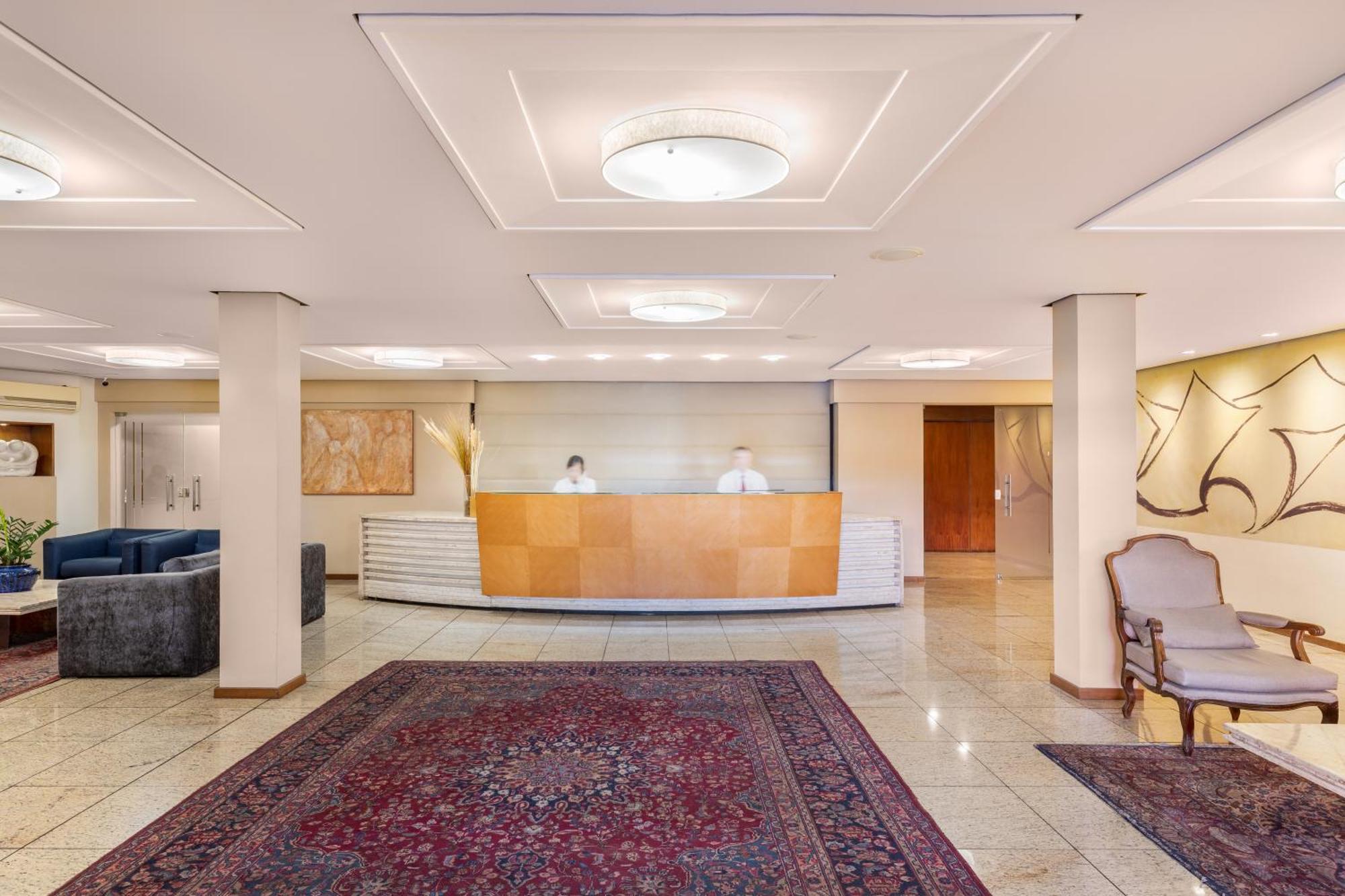 Hotel Crystal ロンドリーナ エクステリア 写真