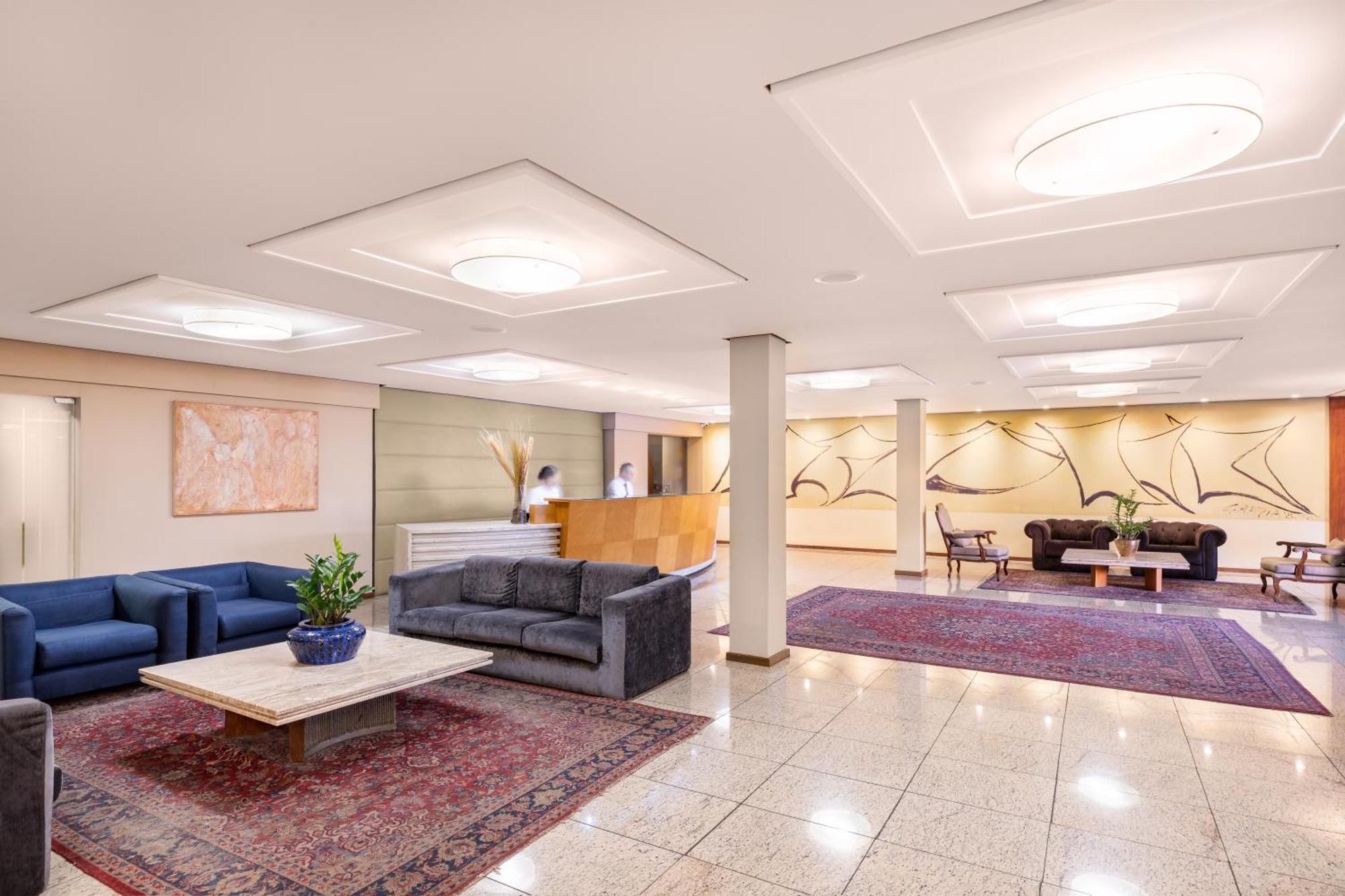 Hotel Crystal ロンドリーナ エクステリア 写真