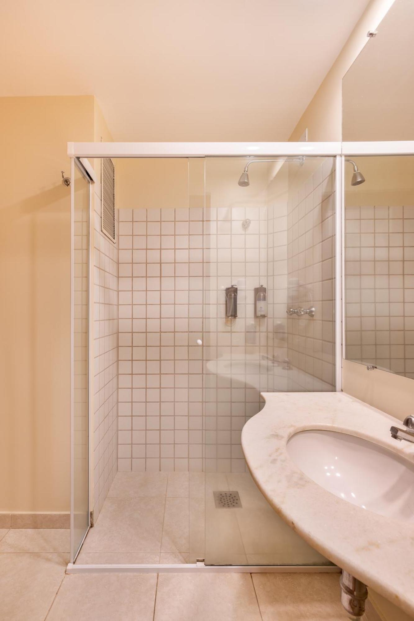 Hotel Crystal ロンドリーナ エクステリア 写真